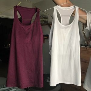 2 lulu lemon work out tops